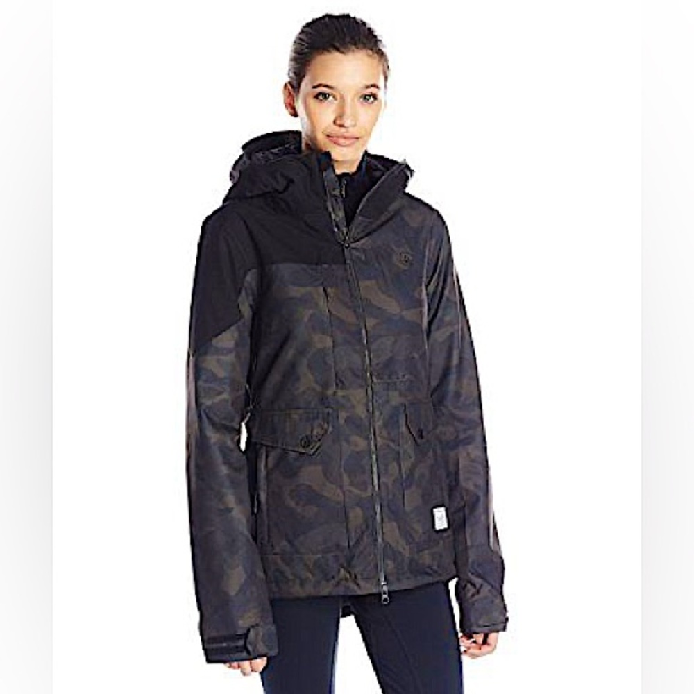 Volcom Women’s Insulated Hooded Snowboard Ski Jacket | Camo | Large